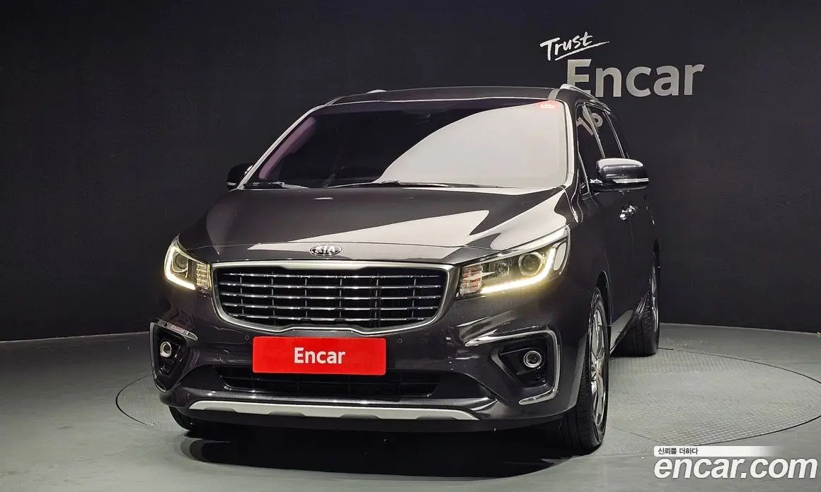 Kia Carnival 2018 2.2 автомат (гидро), фото 3 Kia Carnival 2018 2.2 автомат (гидро), фото 3