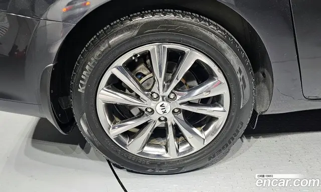 Kia Carnival 2018 2.2 автомат (гидро), миниатюра 5 Kia Carnival 2018 2.2 автомат (гидро), миниатюра 5