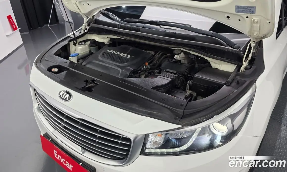 Kia Carnival 2018 2.2 автомат (гидро), фото 5 Kia Carnival 2018 2.2 автомат (гидро), фото 5