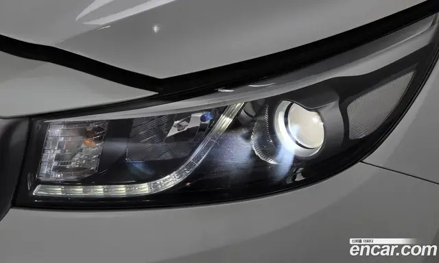 Kia Carnival 2018 2.2 автомат (гидро), миниатюра 7 Kia Carnival 2018 2.2 автомат (гидро), миниатюра 7