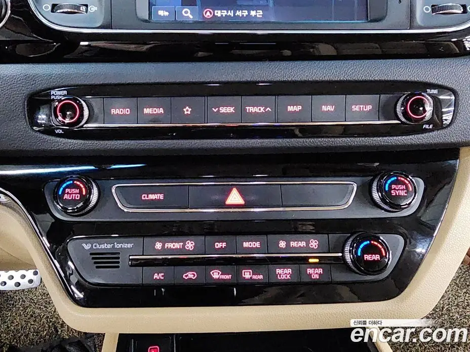 Kia Carnival 2018 2.2 автомат (гидро), фото 13