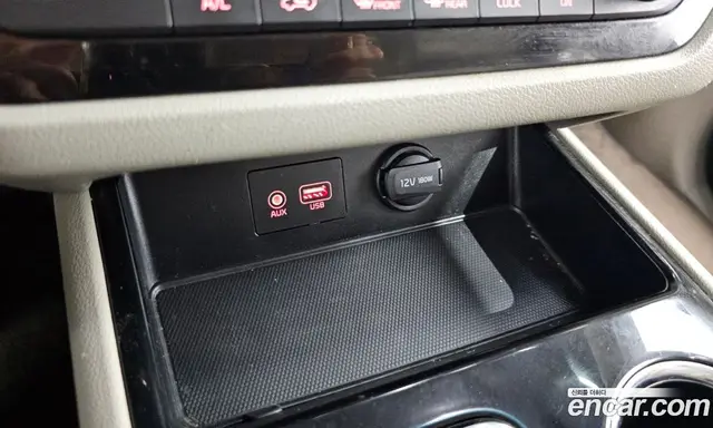 Kia Carnival 2020 2.2 автомат (гидро), миниатюра 12
