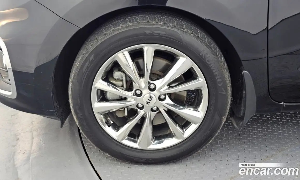 Kia Carnival 2020 2.2 автомат (гидро), фото 5 Kia Carnival 2020 2.2 автомат (гидро), фото 5