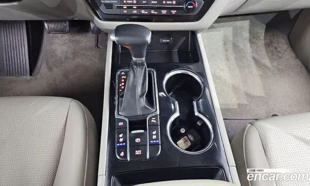 Kia Carnival 2020 2.2 автомат (гидро), миниатюра 9 Kia Carnival 2020 2.2 автомат (гидро), миниатюра 9