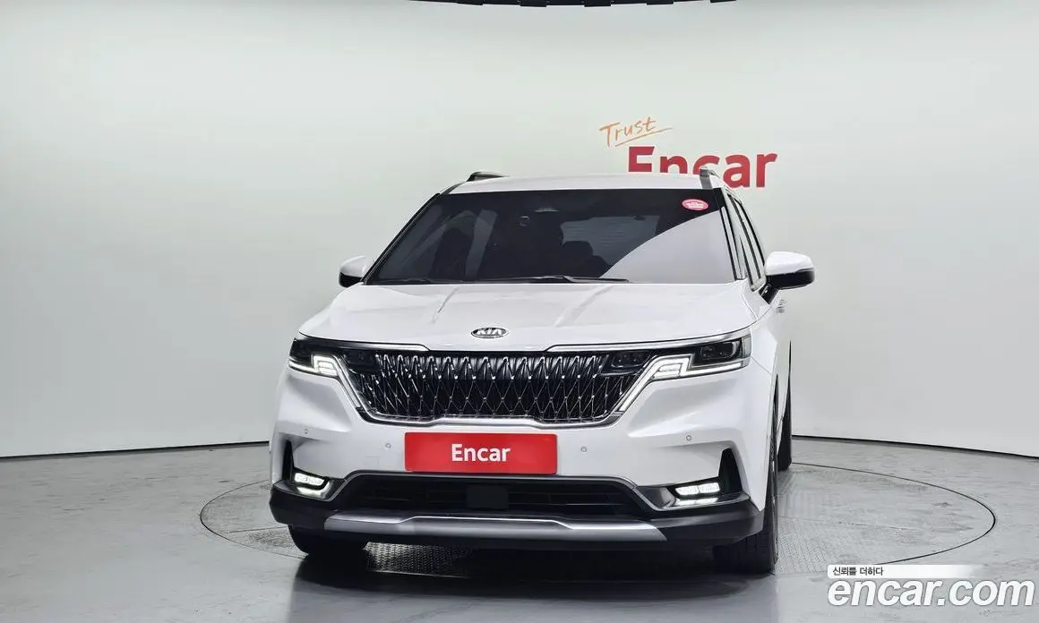 Kia Carnival 2021 2.2 автомат (гидро), фото 3