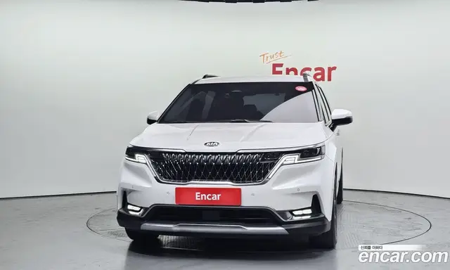 Kia Carnival 2021 2.2 автомат (гидро), миниатюра 3