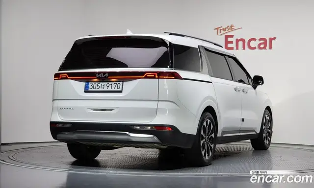 Kia Carnival 2021 2.2 автомат (гидро), миниатюра 2