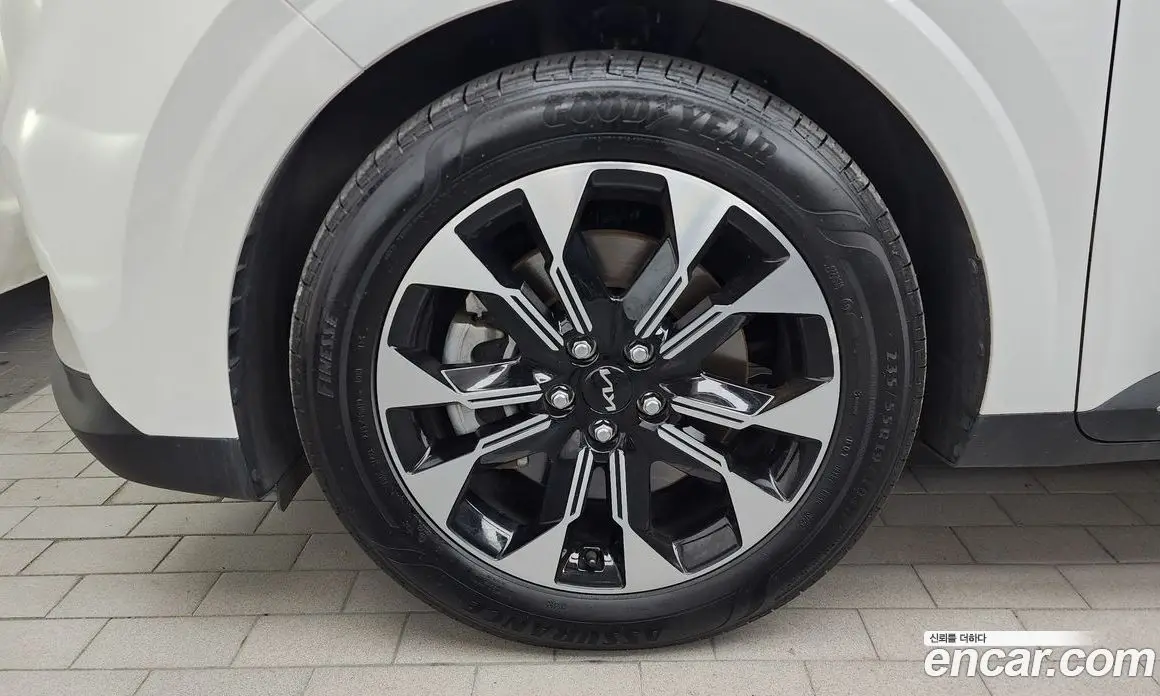 Kia Carnival 2021 2.2 автомат (гидро), фото 5
