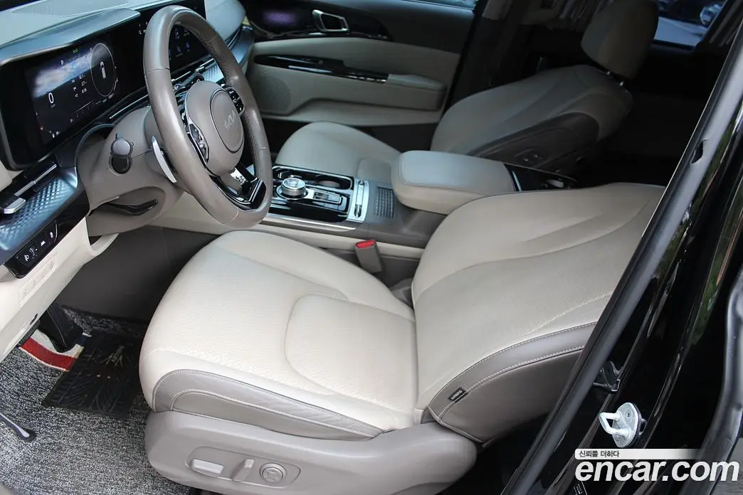 Kia Carnival 2021 2.2 автомат (гидро), фото 13 Kia Carnival 2021 2.2 автомат (гидро), фото 13