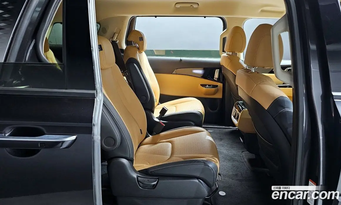 Kia Carnival 2022 2.2 автомат (гидро), фото 13