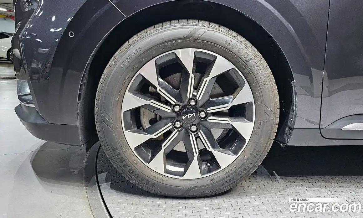 Kia Carnival 2022 2.2 автомат (гидро), фото 5