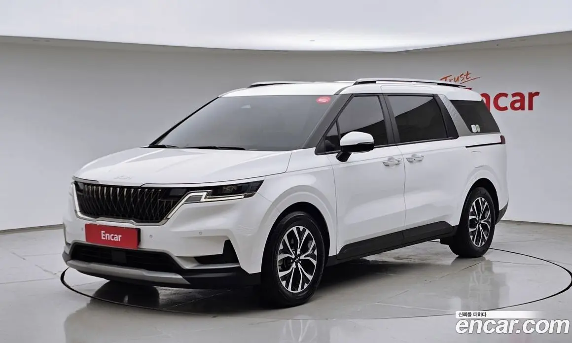 Kia Carnival 2022 2.2 автомат (гидро), фото 1 Kia Carnival 2022 2.2 автомат (гидро), фото 1