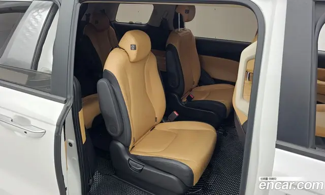 Kia Carnival 2022 2.2 автомат (гидро), миниатюра 12