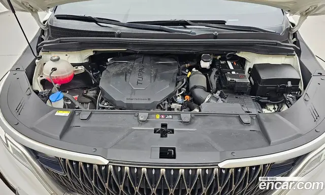 Kia Carnival 2022 2.2 автомат (гидро), миниатюра 6 Kia Carnival 2022 2.2 автомат (гидро), миниатюра 6