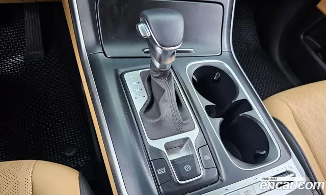 Kia Carnival 2022 2.2 автомат (гидро), миниатюра 9 Kia Carnival 2022 2.2 автомат (гидро), миниатюра 9