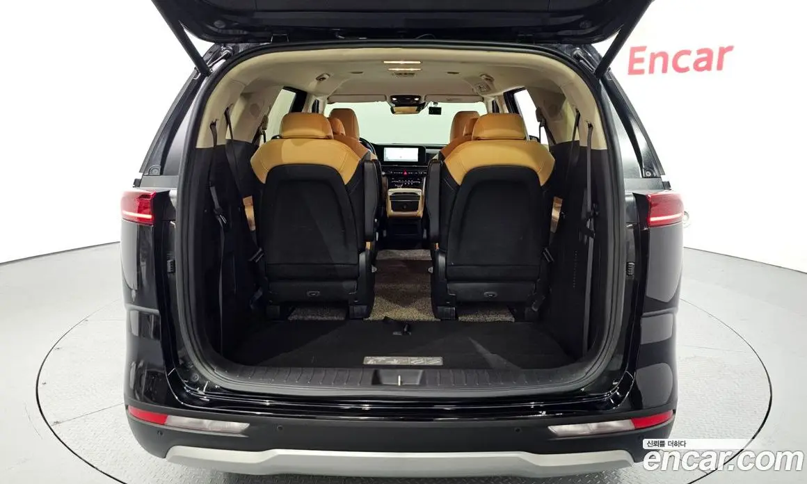Kia Carnival 2022 2.2 автомат (гидро), фото 17
