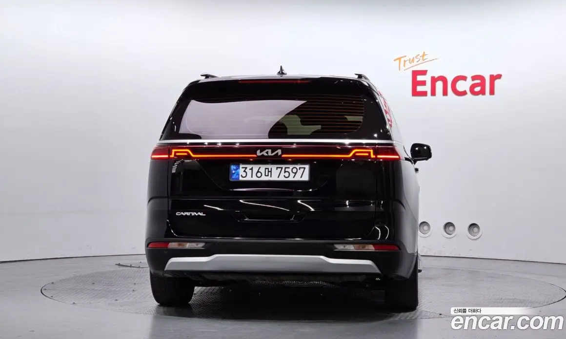 Kia Carnival 2022 2.2 автомат (гидро), фото 4