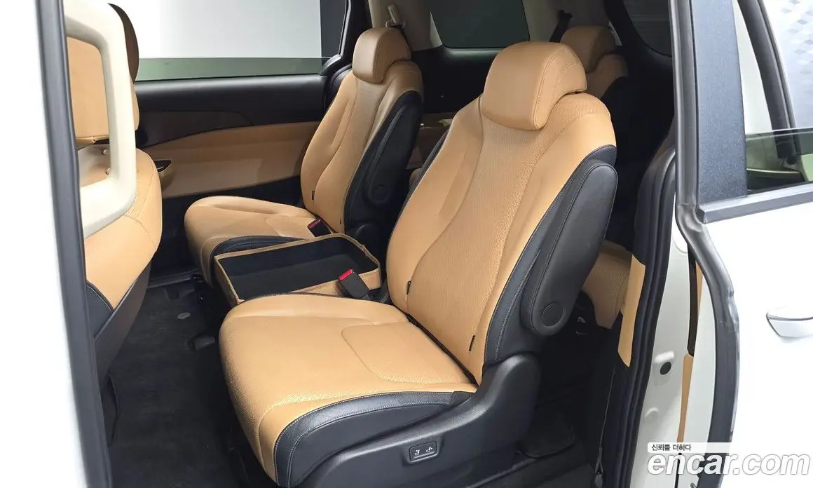 Kia Carnival 2022 3.5 автомат (гидро), фото 17