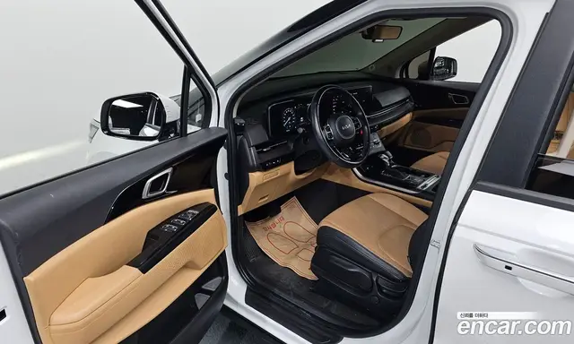 Kia Carnival 2022 2.2 автомат (гидро), миниатюра 10 Kia Carnival 2022 2.2 автомат (гидро), миниатюра 10