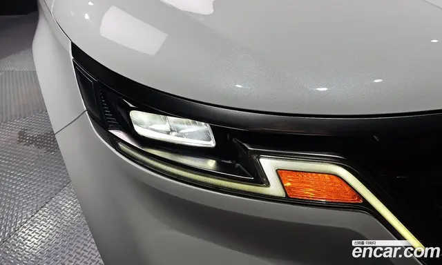 Kia Carnival 2022 2.2 автомат (гидро), миниатюра 8