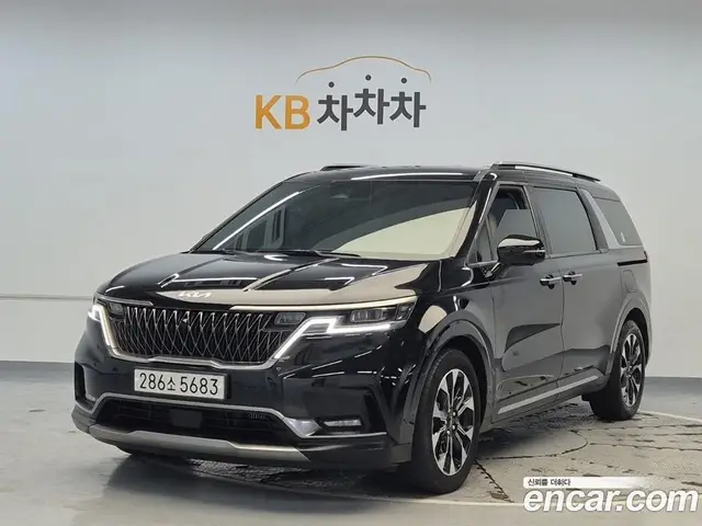 Kia Carnival 2023 2.2 автомат (гидро), миниатюра 3