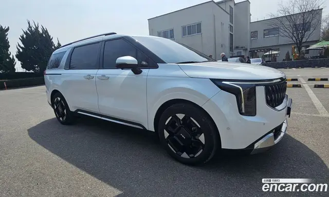 Kia Carnival 2024 3.5 автомат (гидро), миниатюра 6