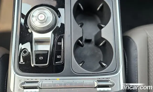 Kia Carnival 2024 3.5 автомат (гидро), миниатюра 9