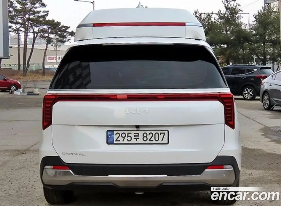 Kia Carnival 2024 3.5 автомат (гидро), фото 4 Kia Carnival 2024 3.5 автомат (гидро), фото 4