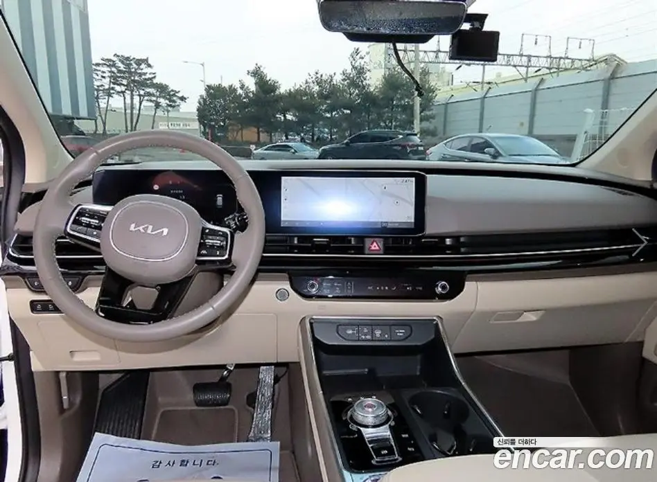 Kia Carnival 2024 3.5 автомат (гидро), фото 8 Kia Carnival 2024 3.5 автомат (гидро), фото 8