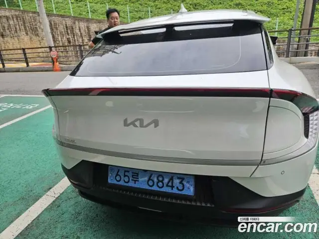 Kia EV6 2021 автомат (гидро), миниатюра 2 Kia EV6 2021 автомат (гидро), миниатюра 2