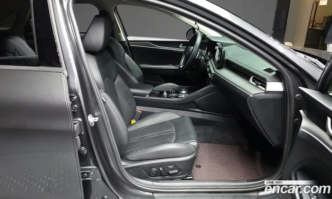 Kia K5 (Optima) 2023 2.0 автомат (гидро), фото 17 Kia K5 (Optima) 2023 2.0 автомат (гидро), фото 17