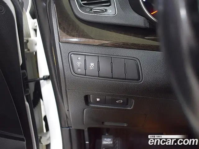 Kia K7 2012 2.4 автомат (гидро), миниатюра 10