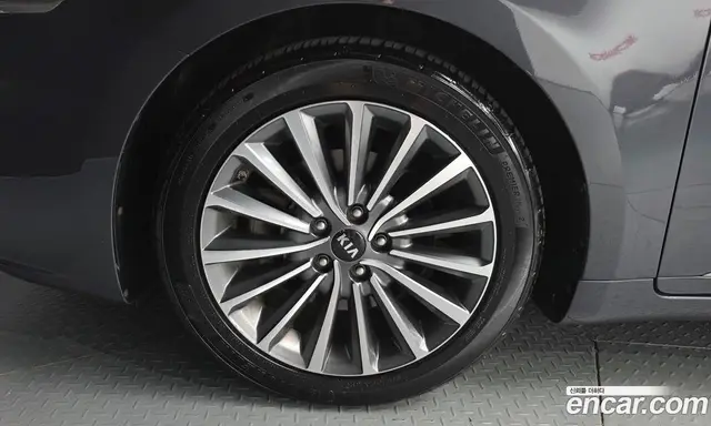 Kia K7 2017 2.4 автомат (гидро), миниатюра 5