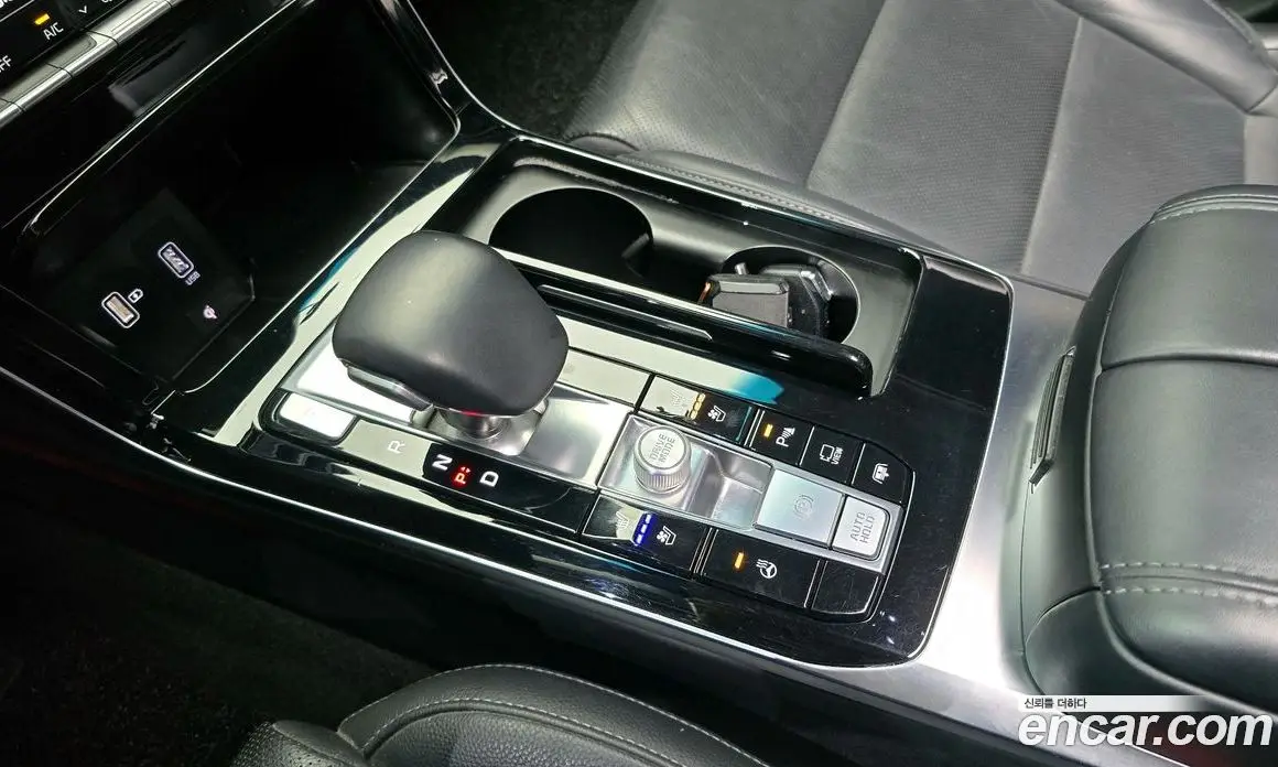 Kia K7 2019 2.5 автомат (гидро), фото 9 Kia K7 2019 2.5 автомат (гидро), фото 9