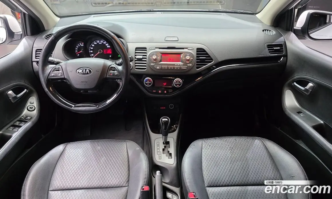 Kia Morning 2013 1.0 автомат (гидро), фото 10 Kia Morning 2013 1.0 автомат (гидро), фото 10