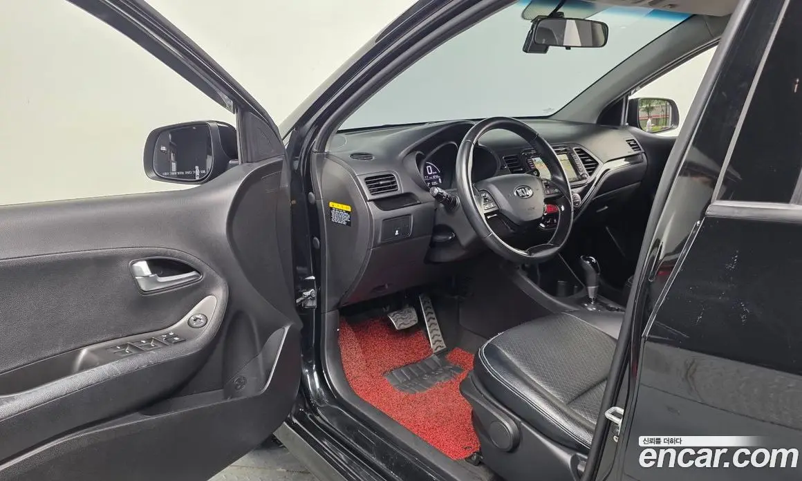 Kia Morning 2013 1.0 автомат (гидро), фото 10 Kia Morning 2013 1.0 автомат (гидро), фото 10