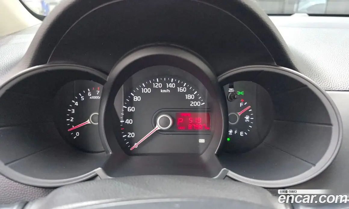 Kia Morning 2014 1.0 автомат (гидро), фото 11 Kia Morning 2014 1.0 автомат (гидро), фото 11