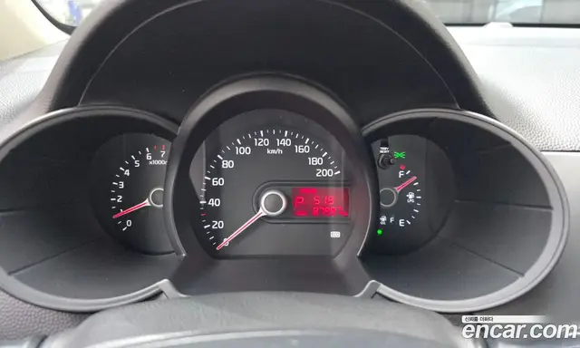 Kia Morning 2014 1.0 автомат (гидро), миниатюра 11 Kia Morning 2014 1.0 автомат (гидро), миниатюра 11