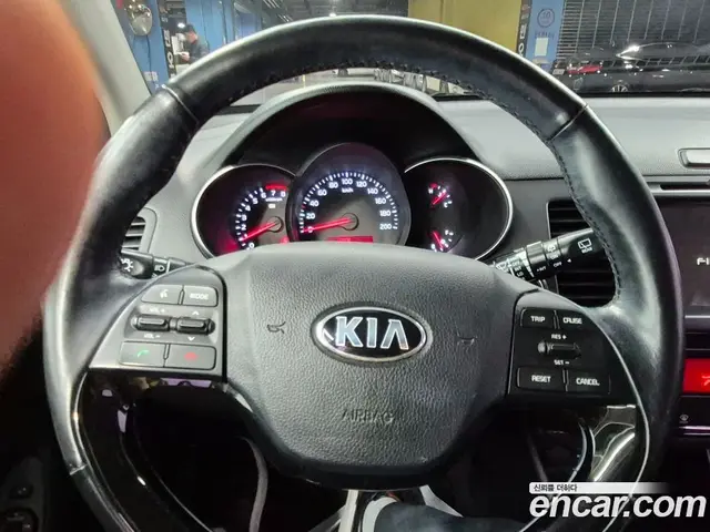 Kia Morning 2015 1.0 автомат (гидро), миниатюра 9 Kia Morning 2015 1.0 автомат (гидро), миниатюра 9