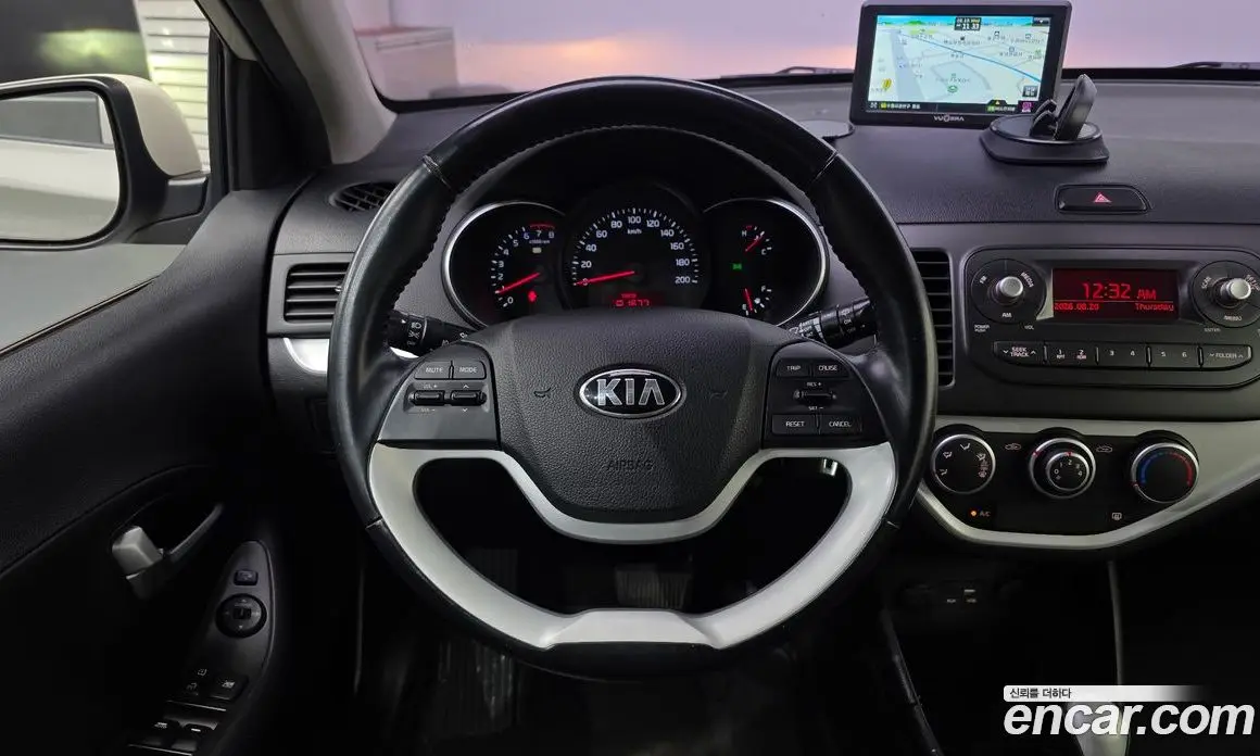 Kia Morning 2015 1.0 автомат (гидро), фото 19