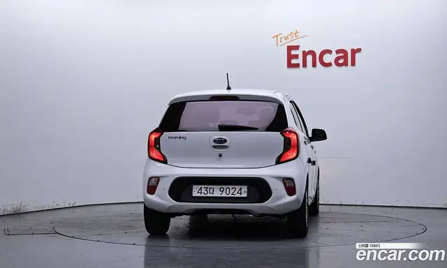 Kia Morning 2017 1.0 автомат (гидро), миниатюра 4
