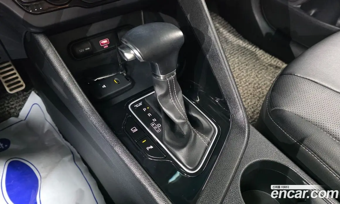 Kia Niro 2020 1.6 автомат (гидро), фото 12