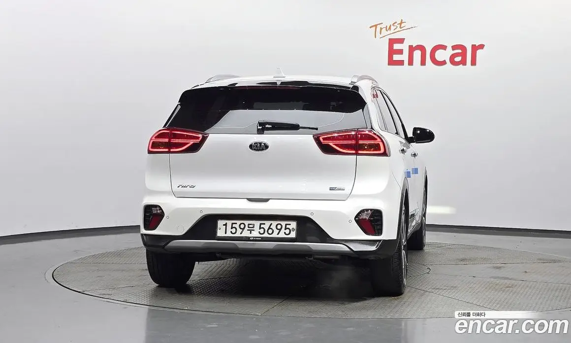 Kia Niro 2020 1.6 автомат (гидро), фото 4