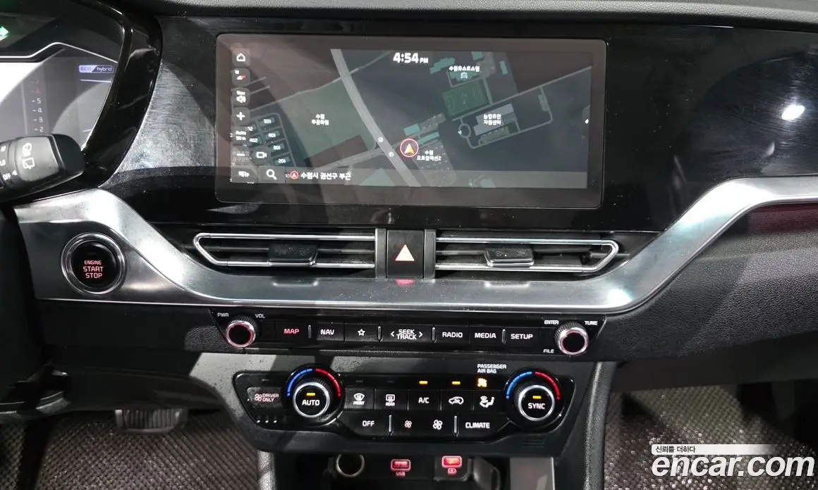 Kia Niro 2021 1.6 автомат (гидро), фото 20