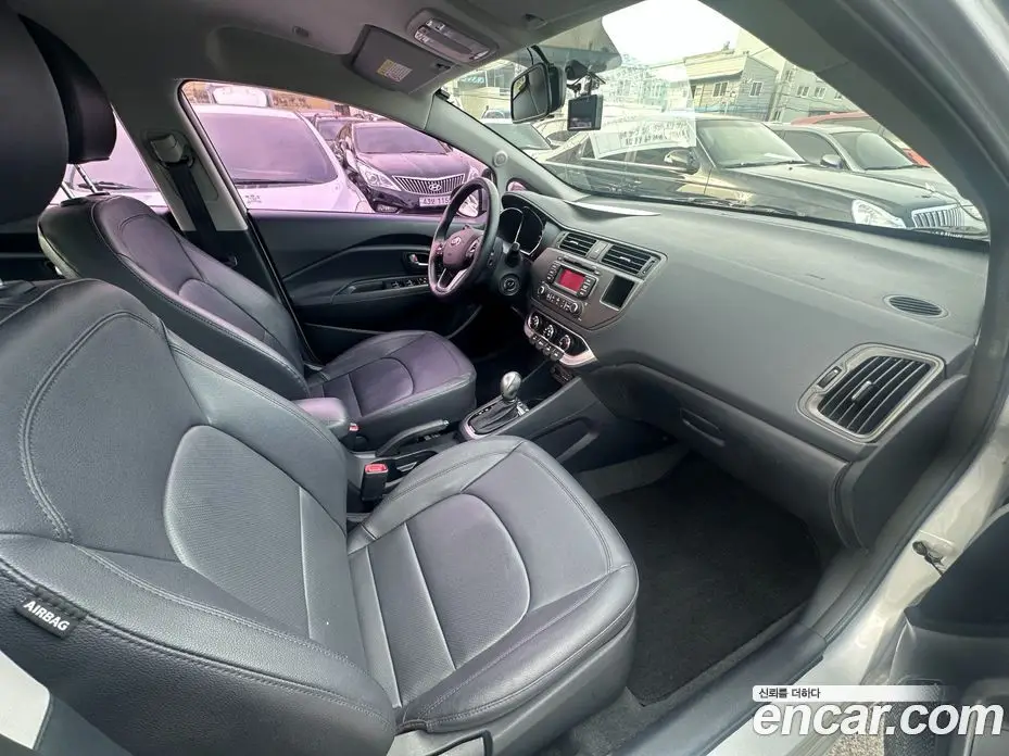 Kia Pride 2014 1.4 автомат (гидро), фото 7
