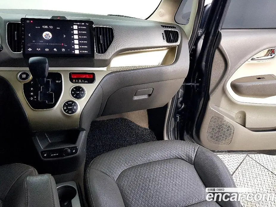 Kia Ray 2012 1.0 автомат (гидро), фото 10