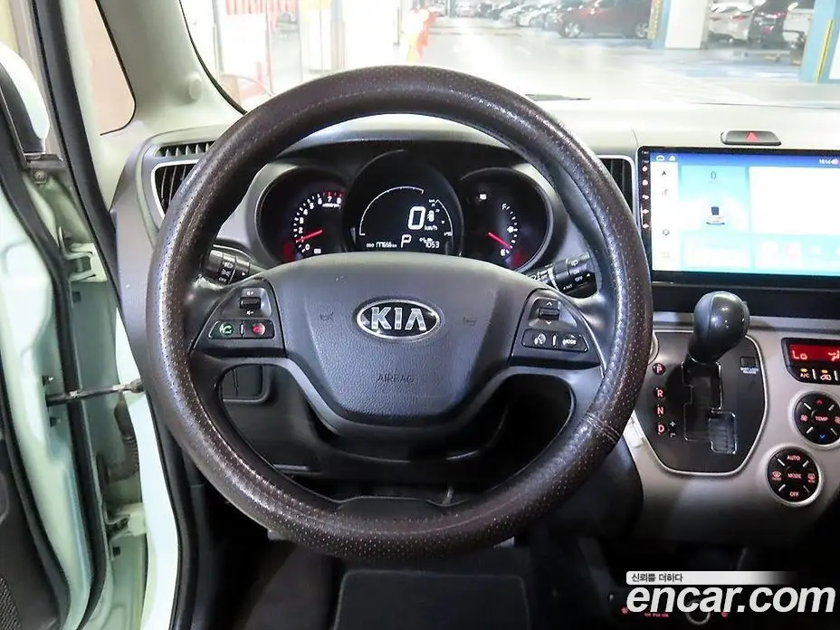 Kia Ray 2014 1.0 автомат (гидро), фото 8 Kia Ray 2014 1.0 автомат (гидро), фото 8