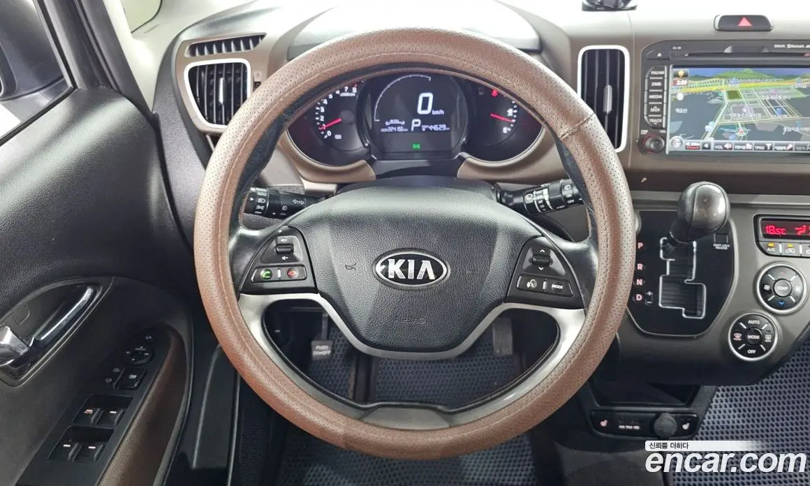 Kia Ray 2014 1.0 автомат (гидро), фото 16