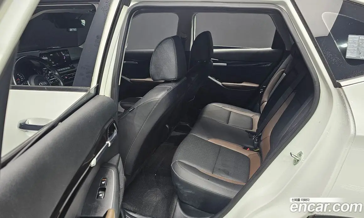 Kia Seltos 2020 1.6 автомат (гидро), фото 16 Kia Seltos 2020 1.6 автомат (гидро), фото 16