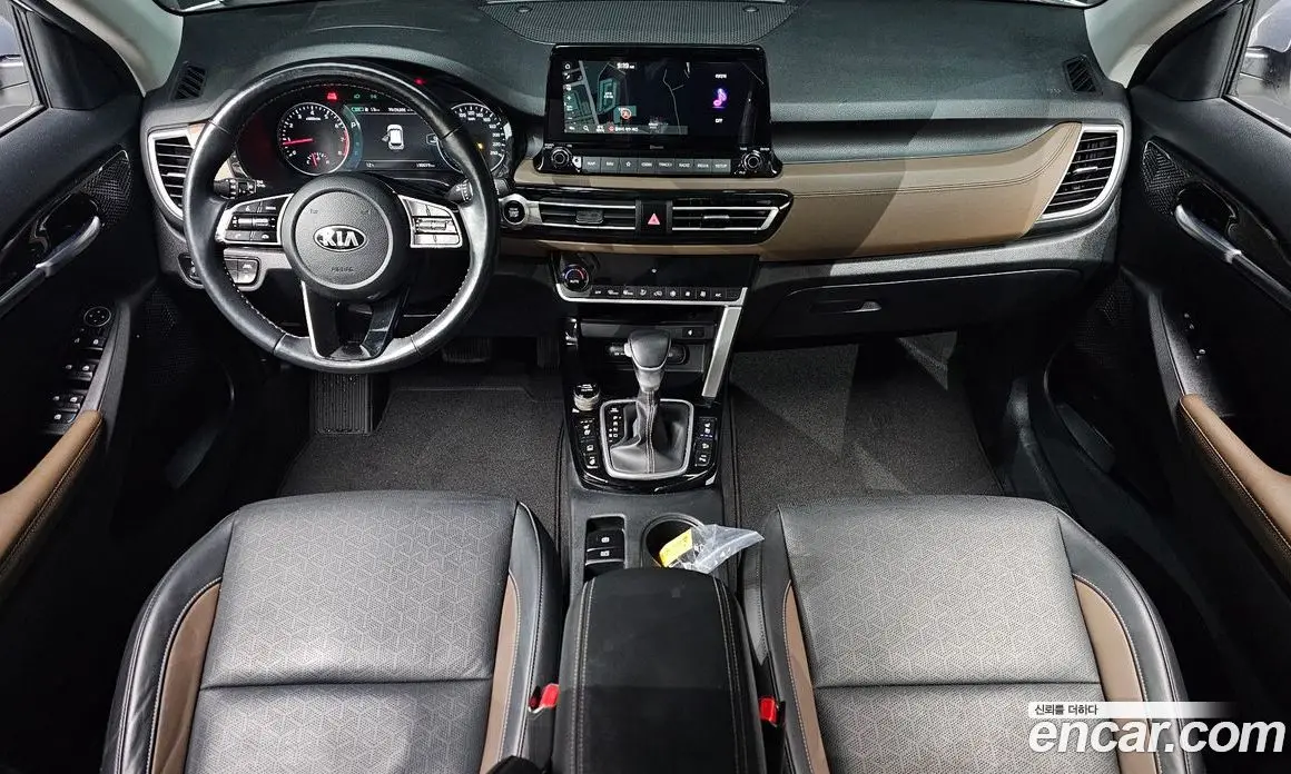 Kia Seltos 2020 1.6 автомат (гидро), фото 10 Kia Seltos 2020 1.6 автомат (гидро), фото 10